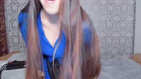 Snapshot of mira_bloempje chatting on 5, 1, 2026 Mira online show from 5, 1, 2026