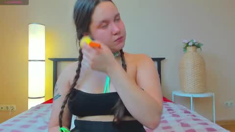 Mira online show from 4, 2, 2025