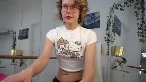 mira_marni online show from 3, 10, 2025