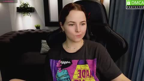 Snapshot of mira_mermayd chatting on 25, 2, 2025 Mira online show from 25, 2, 2025