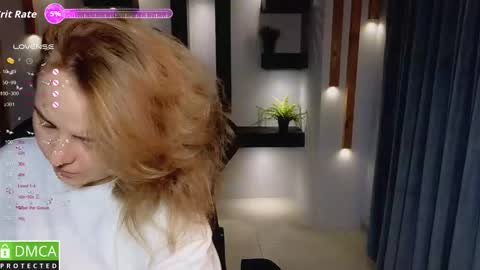 Snapshot of mira_mermayd chatting on 19, 9, 2025 Mira online show from 19, 9, 2025