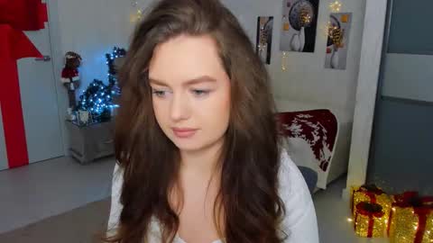 Snapshot of miraclecurly chatting on 25, 1, 2025 Emma online show from 25, 1, 2025