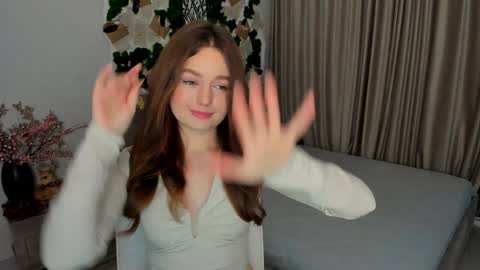 Snapshot of miraclecurly chatting on 26, 1, 2025 Emma online show from 26, 1, 2025