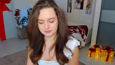 Snapshot of miraclecurly chatting on 30, 1, 2025 Emma online show from 30, 1, 2025