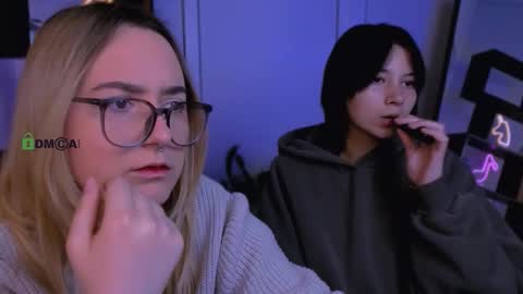 Snapshot of miraella chatting on 29, 9, 2025 Mira online show from 29, 9, 2025