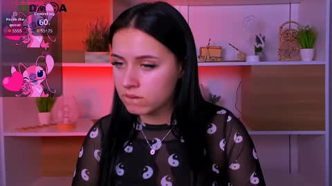 Snapshot of miraella chatting on 27, 10, 2025 Mira online show from 27, 10, 2025