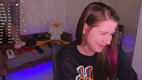 Snapshot of mirafalls chatting on 23, 4, 2026 Mira online show from 23, 4, 2026