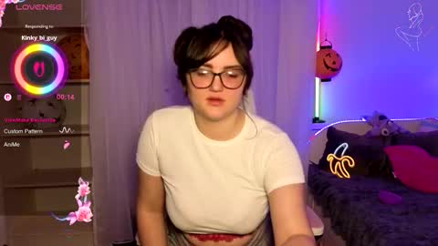 Snapshot of miraluccian chatting on 20, 11, 2025 miraluccian online show from 20, 11, 2025