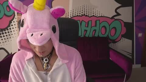 Snapshot of miramoon666 chatting on 18, 9, 2025 Mira online show from 18, 9, 2025