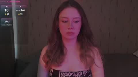 Snapshot of miranadevl chatting on 12, 3, 2025 Kira online show from 12, 3, 2025