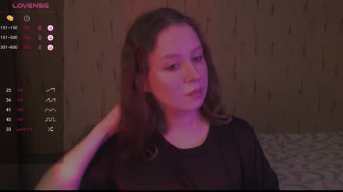 Snapshot of miranadevl chatting on 12, 9, 2025 Kira online show from 12, 9, 2025