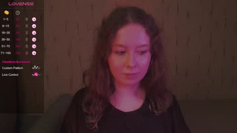 Snapshot of miranadevl chatting on 18, 9, 2025 Kira online show from 18, 9, 2025