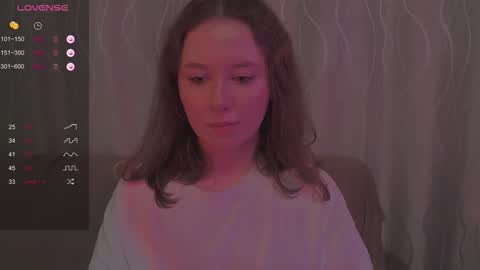 Snapshot of miranadevl chatting on 9, 10, 2025 Kira online show from 9, 10, 2025
