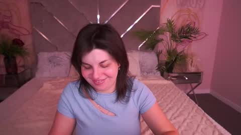 Snapshot of mirandawarm chatting on 3, 2, 2026 Miranda online show from 3, 2, 2026