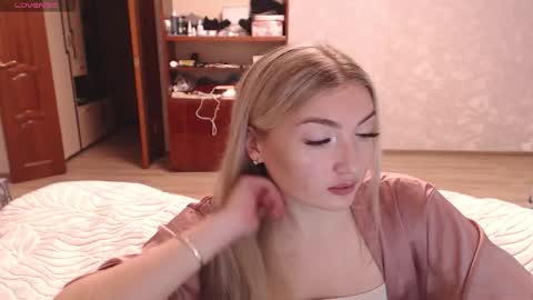 Mira online show from 8, 2, 2026