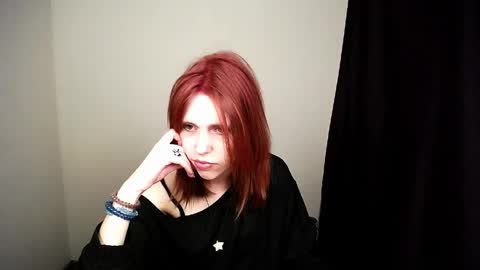 misaki_chan_ online show from 9, 4, 2026