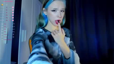 Snapshot of misekiii chatting on 4, 12, 2025 misekiii online show from 4, 12, 2025