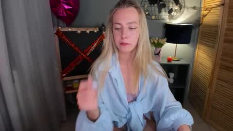 mishapallmer online show from 21, 10, 2025