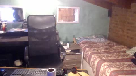 Snapshot of mishiman92 chatting on 1, 12, 2025 Mishiman online show from 1, 12, 2025