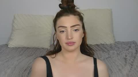 Elora online show from 5, 12, 2025