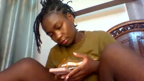 Snapshot of miss440_sunday chatting on 20, 12, 2024 miss440 online show from 20, 12, 2024