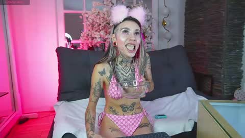 miss___angel online show from 11, 5, 2026
