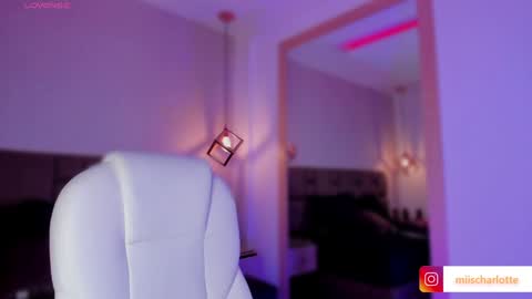 Snapshot of miss__charlotte_ chatting on 25, 12, 2024 Charlotte online show from 25, 12, 2024