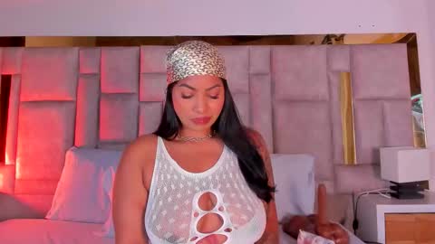 Miss Abigail  online show from 5, 11, 2025