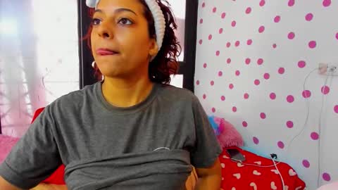 Akemi 3 online show from 26, 10, 2025