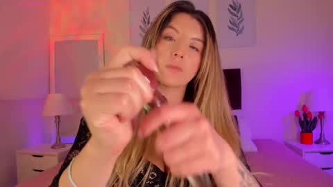 Snapshot of miss_amanda_ chatting on 9, 2, 2026 Amanda Reyes online show from 9, 2, 2026