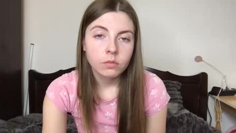 miss angel  online show from 26, 4, 2026