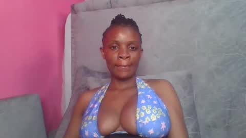 miss_belllo online show from 17, 9, 2025