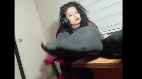 Snapshot of miss_carmila chatting on 11, 10, 2025 Miss Carmila online show from 11, 10, 2025
