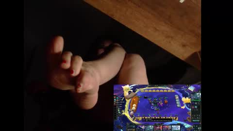 Snapshot of miss_carmila chatting on 23, 10, 2025 Miss Carmila online show from 23, 10, 2025