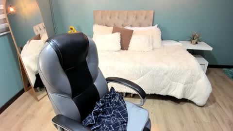 Cataleya online show from 24, 10, 2025