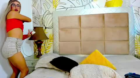 miss_channellx online show from 17, 2, 2025