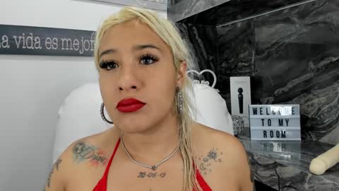 Snapshot of miss_danika chatting on 1, 2, 2025 Danika online show from 1, 2, 2025
