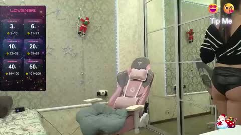 Snapshot of miss_divora chatting on 7, 1, 2026 miss_divora online show from 7, 1, 2026