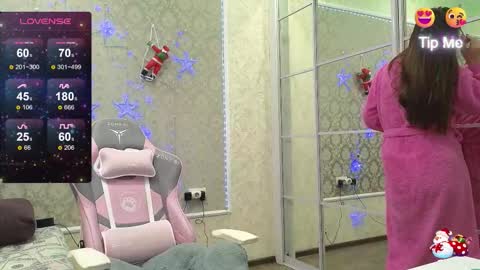 Snapshot of miss_divora chatting on 12, 1, 2026 miss_divora online show from 12, 1, 2026