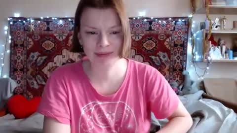 Snapshot of miss_elistia_ chatting on 18, 12, 2024 Elis online show from 18, 12, 2024