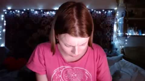 Snapshot of miss_elistia_ chatting on 18, 12, 2024 Elis online show from 18, 12, 2024