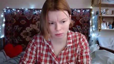 Snapshot of miss_elistia_ chatting on 7, 1, 2025 Elis online show from 7, 1, 2025
