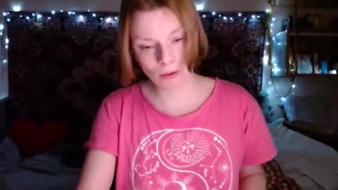 Snapshot of miss_elistia_ chatting on 10, 1, 2025 Elis online show from 10, 1, 2025