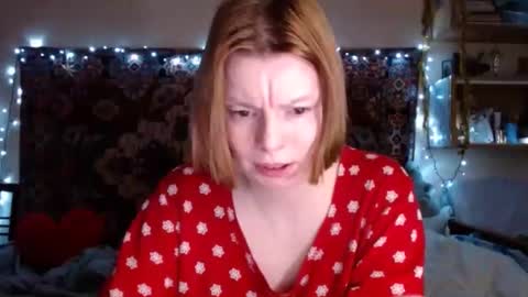 Snapshot of miss_elistia_ chatting on 14, 1, 2025 Elis online show from 14, 1, 2025
