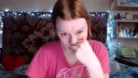 Snapshot of miss_elistia_ chatting on 28, 1, 2025 Elis online show from 28, 1, 2025