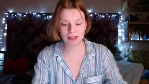 Snapshot of miss_elistia_ chatting on 3, 2, 2025 Elis online show from 3, 2, 2025