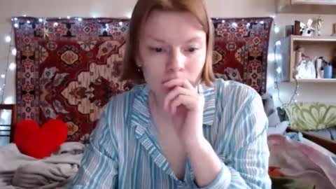 Snapshot of miss_elistia_ chatting on 12, 2, 2025 Elis online show from 12, 2, 2025