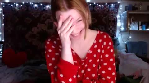 Snapshot of miss_elistia_ chatting on 18, 2, 2025 Elis online show from 18, 2, 2025