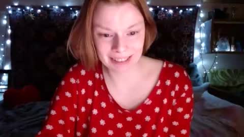Snapshot of miss_elistia_ chatting on 27, 2, 2025 Elis online show from 27, 2, 2025