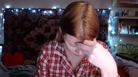 Snapshot of miss_elistia_ chatting on 28, 2, 2025 Elis online show from 28, 2, 2025